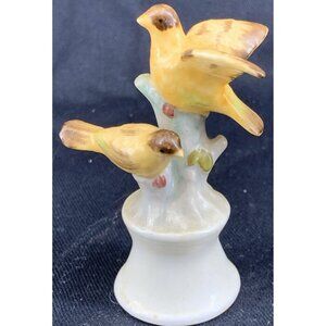 Old Maruri Masterpiece Bone China 2 Yellow Birds Figurine 2.5" Tall